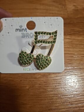 Music Heart Brooch NIP